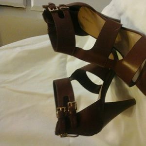 Liz Claiborne heeled sandals